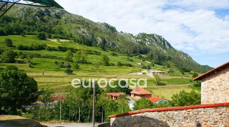 Cantabria - Arenas de Iguña - 500m2