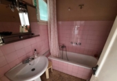 Дом с участком на продажу в городе Альманса Фото