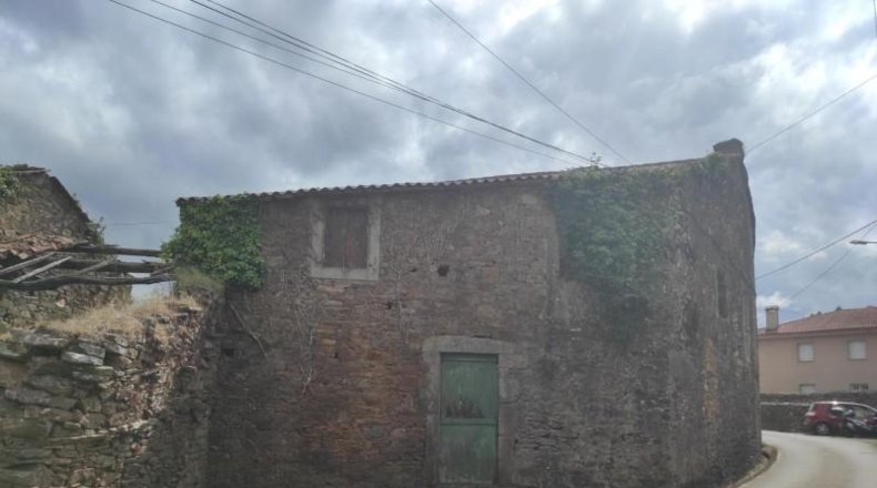 La Corunya - Santiago de Compostel·la - 382m2