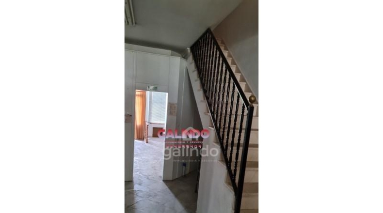 Sevilla - Paradas - 180m2