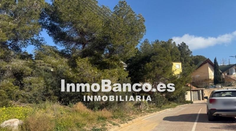 Valencia - Torrente - 627m2