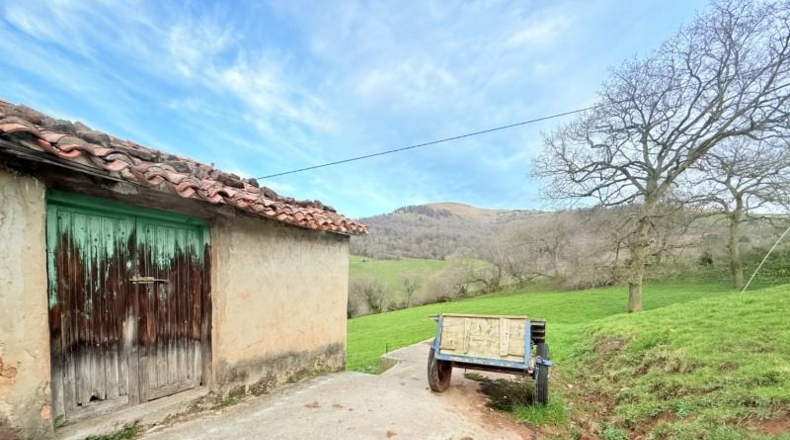 Cantabria - Santa María de Cayón - 204m2