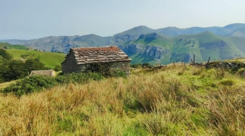 Cantabria - Miera - 31511m2
