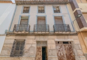 Casa de pueblo en venta en la España, Baza, ref: TR271480 foto