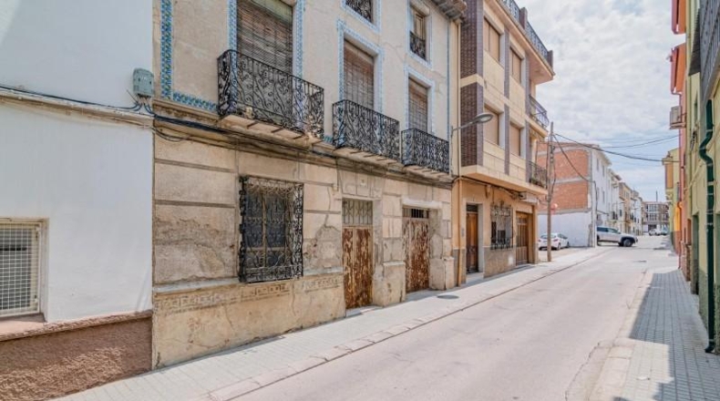 Granada - Baza - 500m2