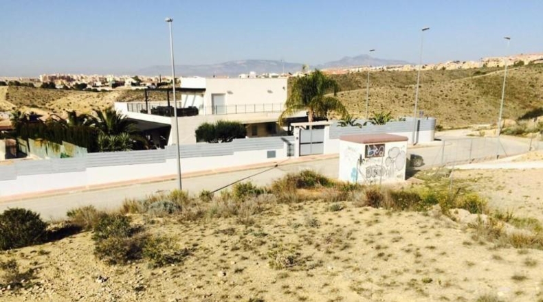 Múrcia - Molina de Segura - 800m2