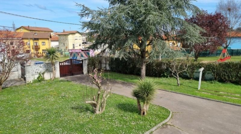 Cantàbria - Torrelavega - 1996m2
