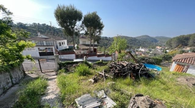Barcelona - Canyelles - 600m2