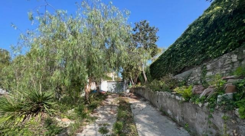 Barcelona - Canyelles - 600m2