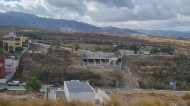 Гранада - La Zubia - 850m2
