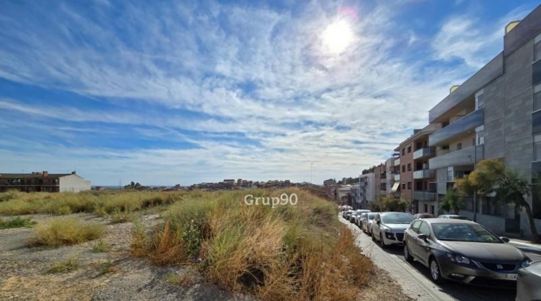 Lerida - Alcarràs - 736m2