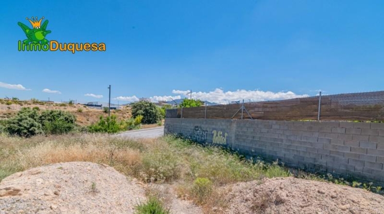Гранада - La Zubia - 502m2
