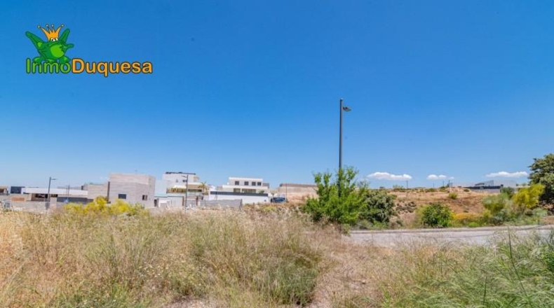Гранада - La Zubia - 502m2