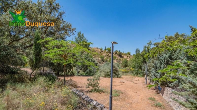 Гранада - La Zubia - 502m2