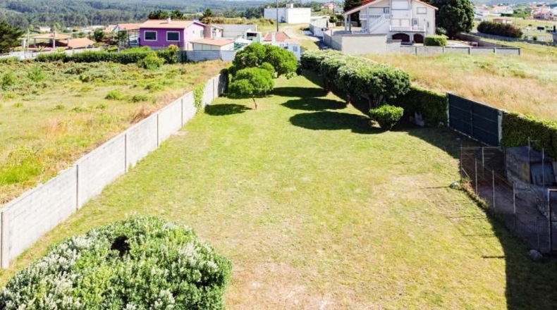 La Coruña - Malpica - 842m2