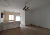 Дом с участком на продажу в городе Paradas Фото