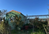 Отдельно стоящий дом с участком на продажу в городе Coreses Фото