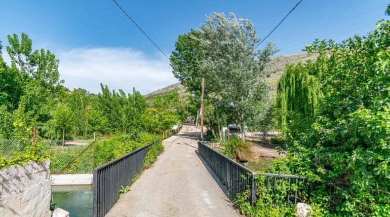 Granada - Loja - 920m2