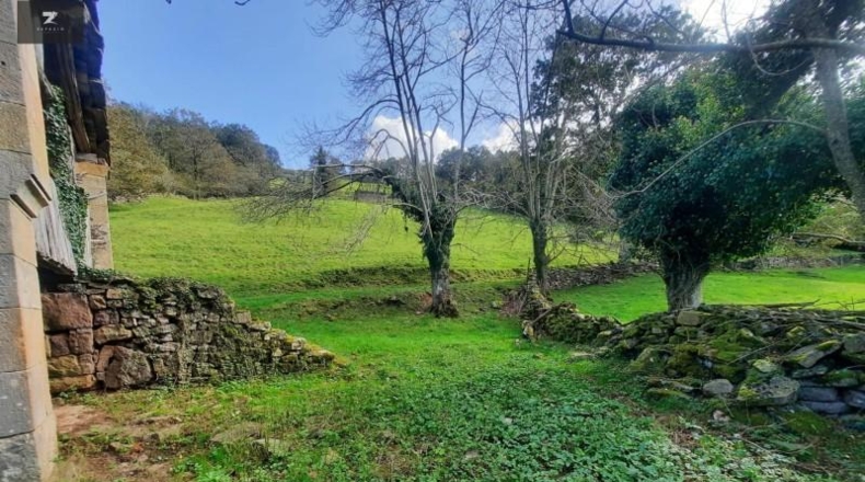 Cantabria - San Pedro del Romeral - 24586m2
