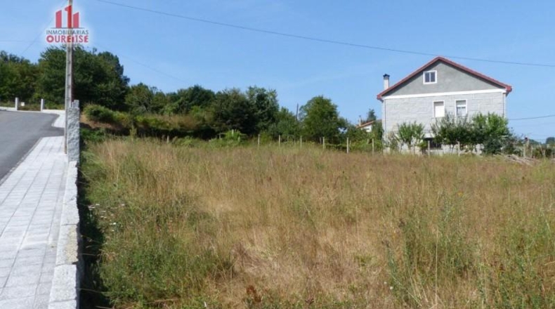 Orense - San Cibrao das Viñas - 2000m2