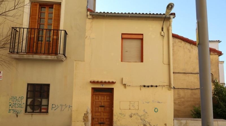 Teruel - Alcañiz - 604m2
