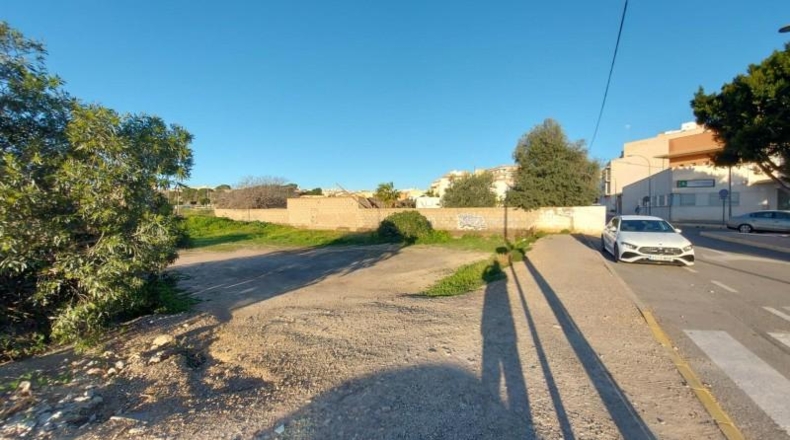 Almeria - El Ejido - 527m2