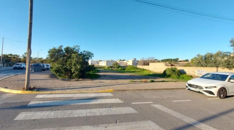 Almeria - El Ejido - 527m2