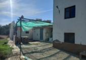 Участок с постройкой на продажу в городе Móra d'Ebre Фото