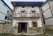 Дом с участком на продажу в городе La Mata Фото