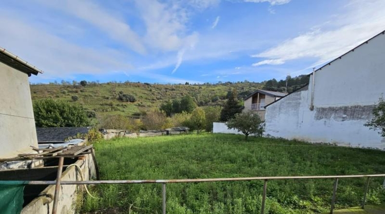 León - Ponferrada - 966m2