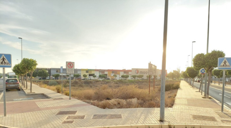 Almeria - El Ejido - 353m2
