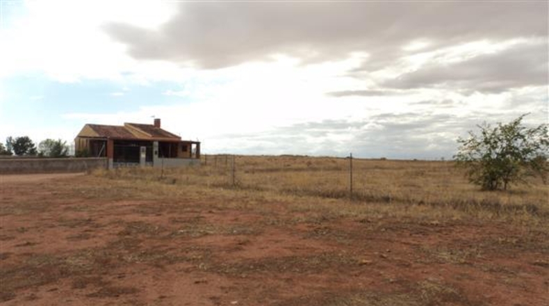 Toledo - Villafranca de los Caballeros - 15400m2