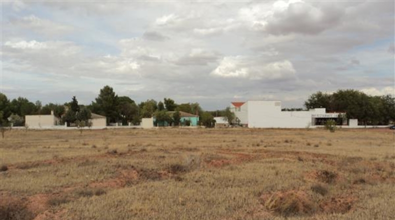 Toledo - Villafranca de los Caballeros - 15400m2