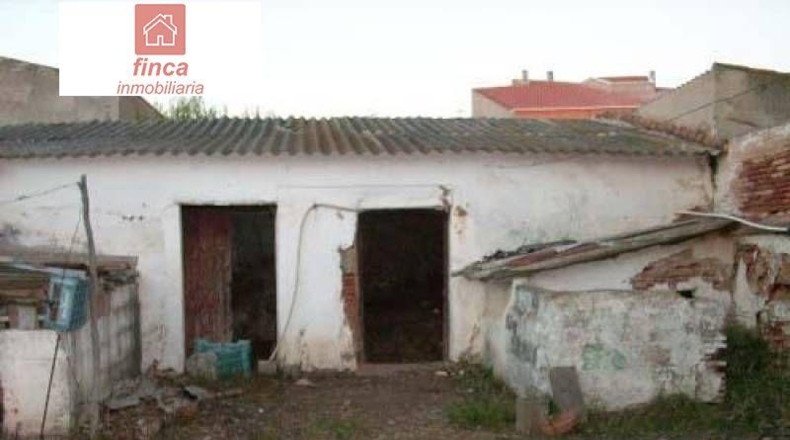 Badajoz - Puebla de la Calzada - 500m2