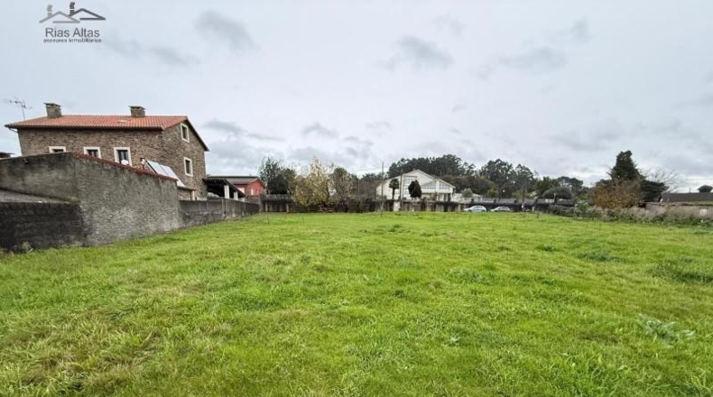 La Coruña - O Barreiro - 1005m2
