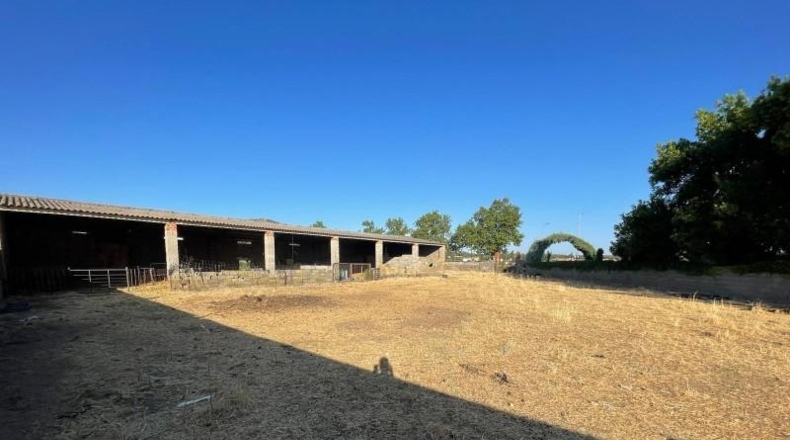 Касерес - Torre de Santa María - 3500m2