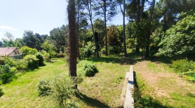 Barcelona - Sant Llorenç Savall - 982m2