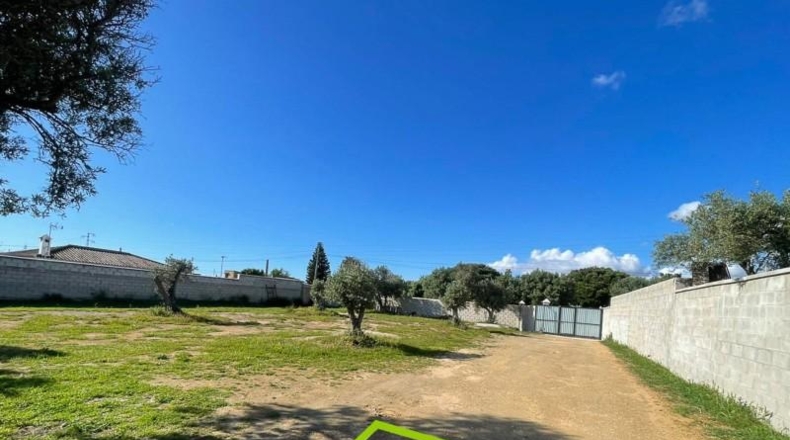 Cadiz - Чиклана-де-ла-Фронтера - 2813m2