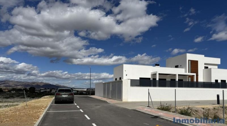 Almería - Vera - 317m2