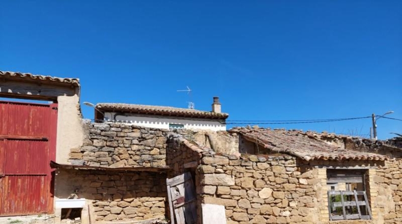 Navarre - Beire - 1270m2
