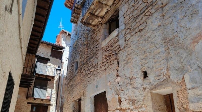 Teruel - Valderrobres - 391m2