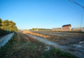 Участок с постройкой на продажу в городе Fuente Vaqueros Фото