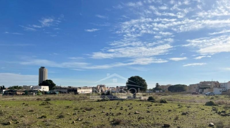 Almeria - El Ejido - 2016m2