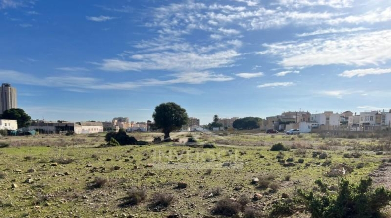 Almeria - El Ejido - 2016m2