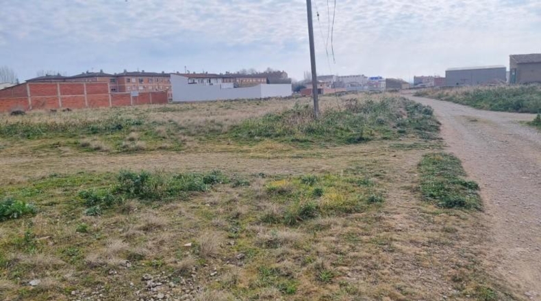 Zaragoza - Villanueva de Gállego - 8568m2
