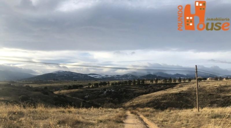 Segovia - Palazuelos de Eresma - 16262m2