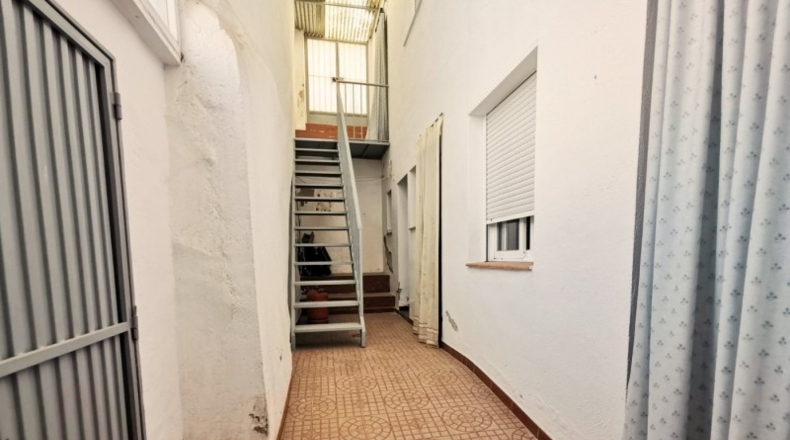 Córdoba - Baena - 755m2