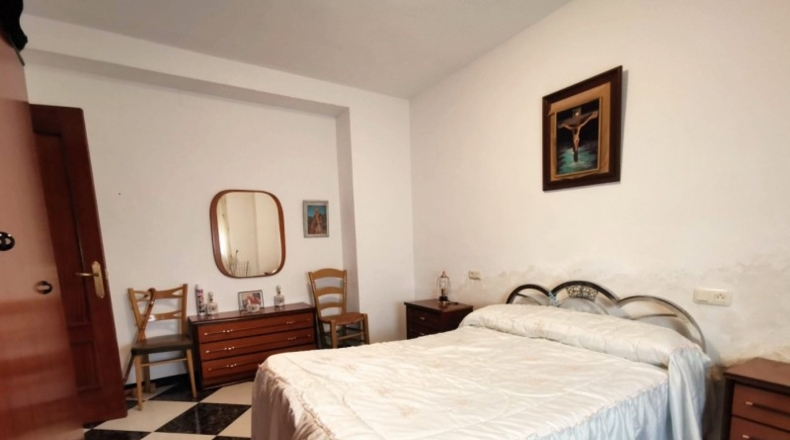 Córdoba - Baena - 755m2