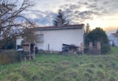 Загородный дом с участком на продажу в городе Villaturiel Фото