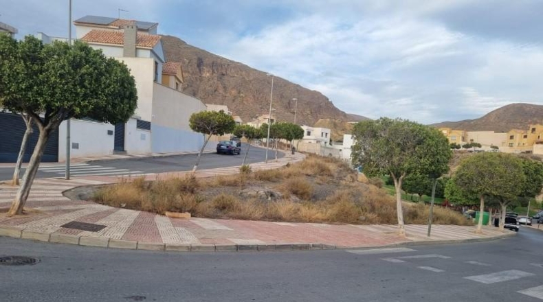 Almería - Roquetas de Mar - 454m2